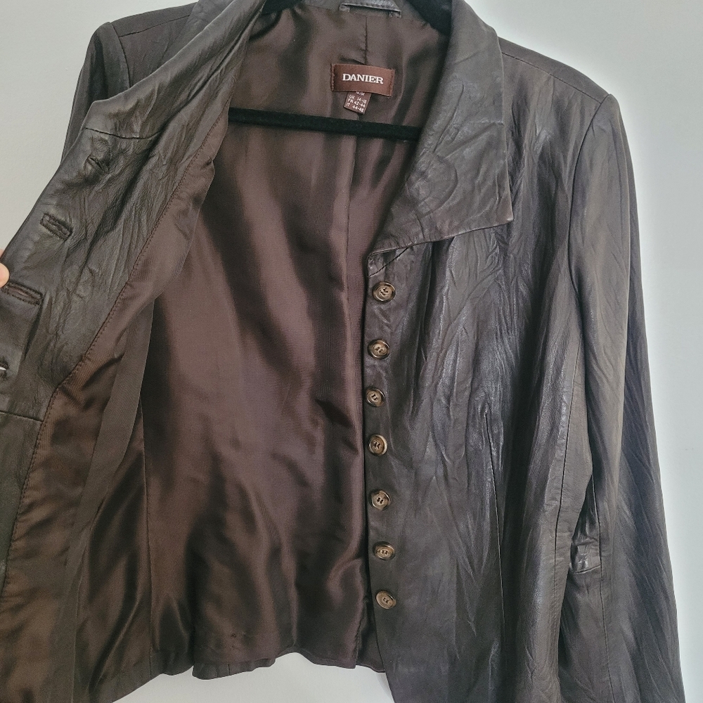Danier Chocolate Brown Vintage Genuine Leather Jacket Blazer Womens Size M - Picture 7 of 13